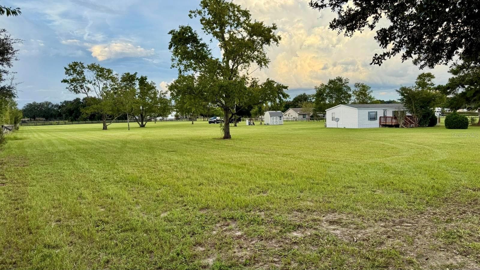 Manufactured Home at 1401 SW 145TH ST, OCALA, photo 19 of 33
