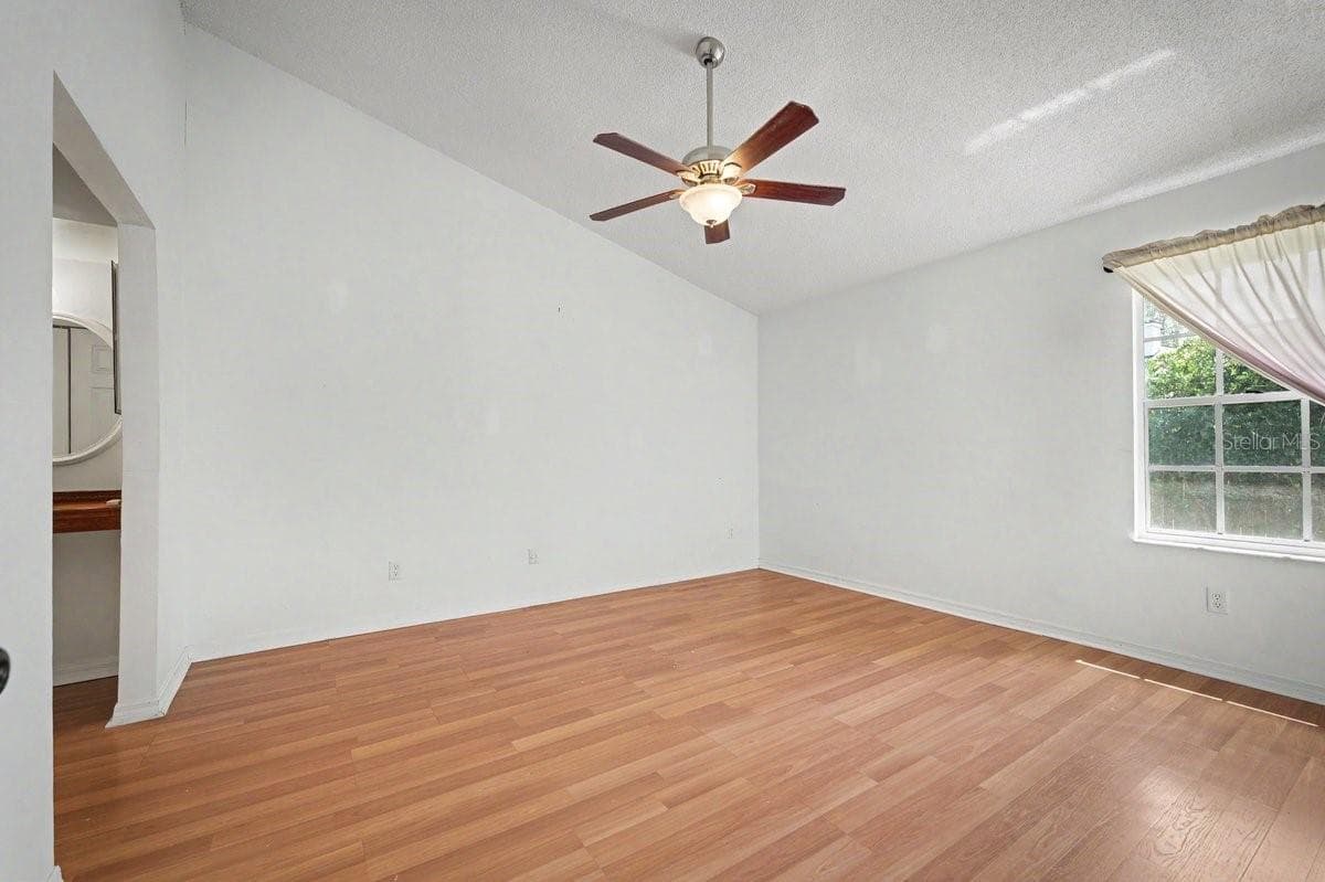 Townhouse at 4574 WANDERING OAKS CT, JACKSONVILLE, photo 21 of 35