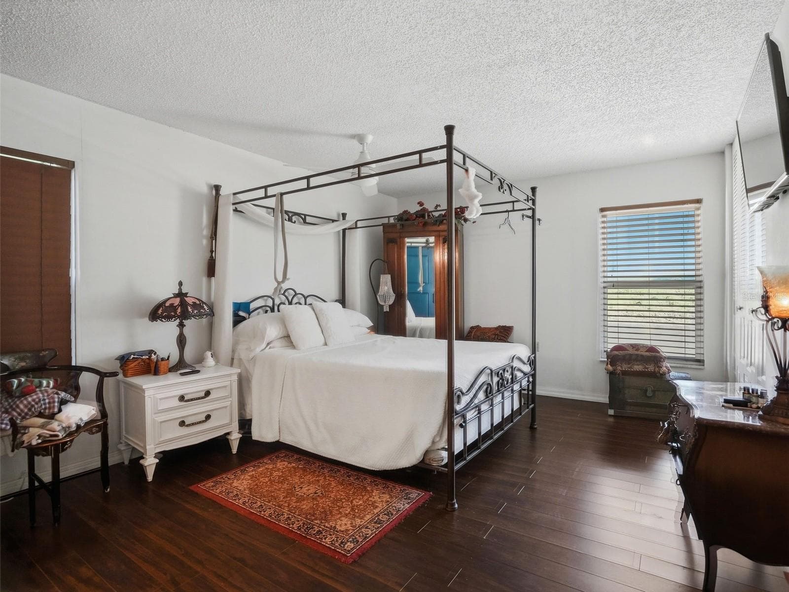 Single Family Residence at 8215 SAN FELIPE CT, PORT RICHEY, photo 17 of 51