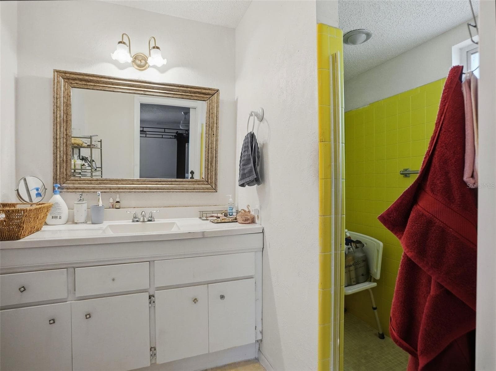 Single Family Residence at 8215 SAN FELIPE CT, PORT RICHEY, photo 18 of 51