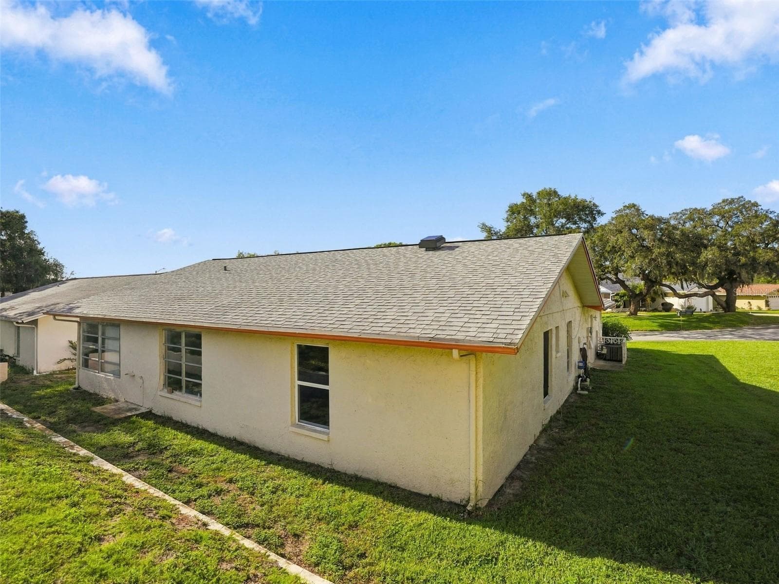 Single Family Residence at 8215 SAN FELIPE CT, PORT RICHEY, photo 23 of 51