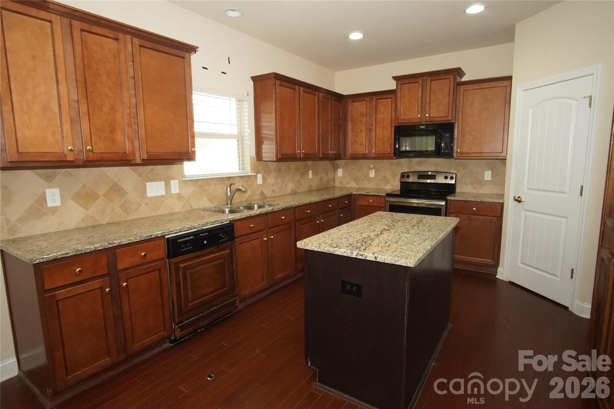 Single Family Residence at 105 Jobe Drive, Statesville, photo 8 of 27