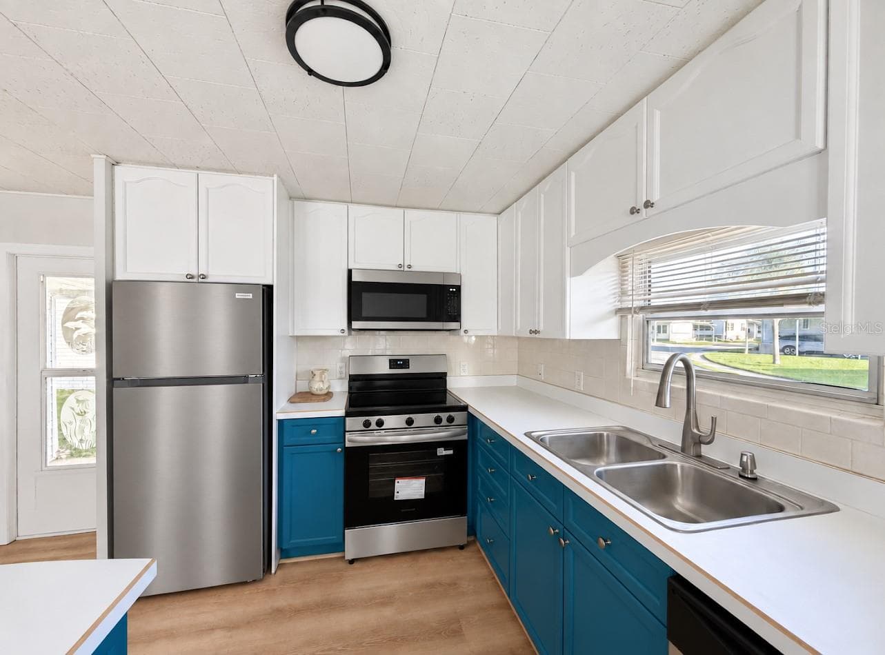 kitchen - 1100 BELCHER RD S #64, LARGO