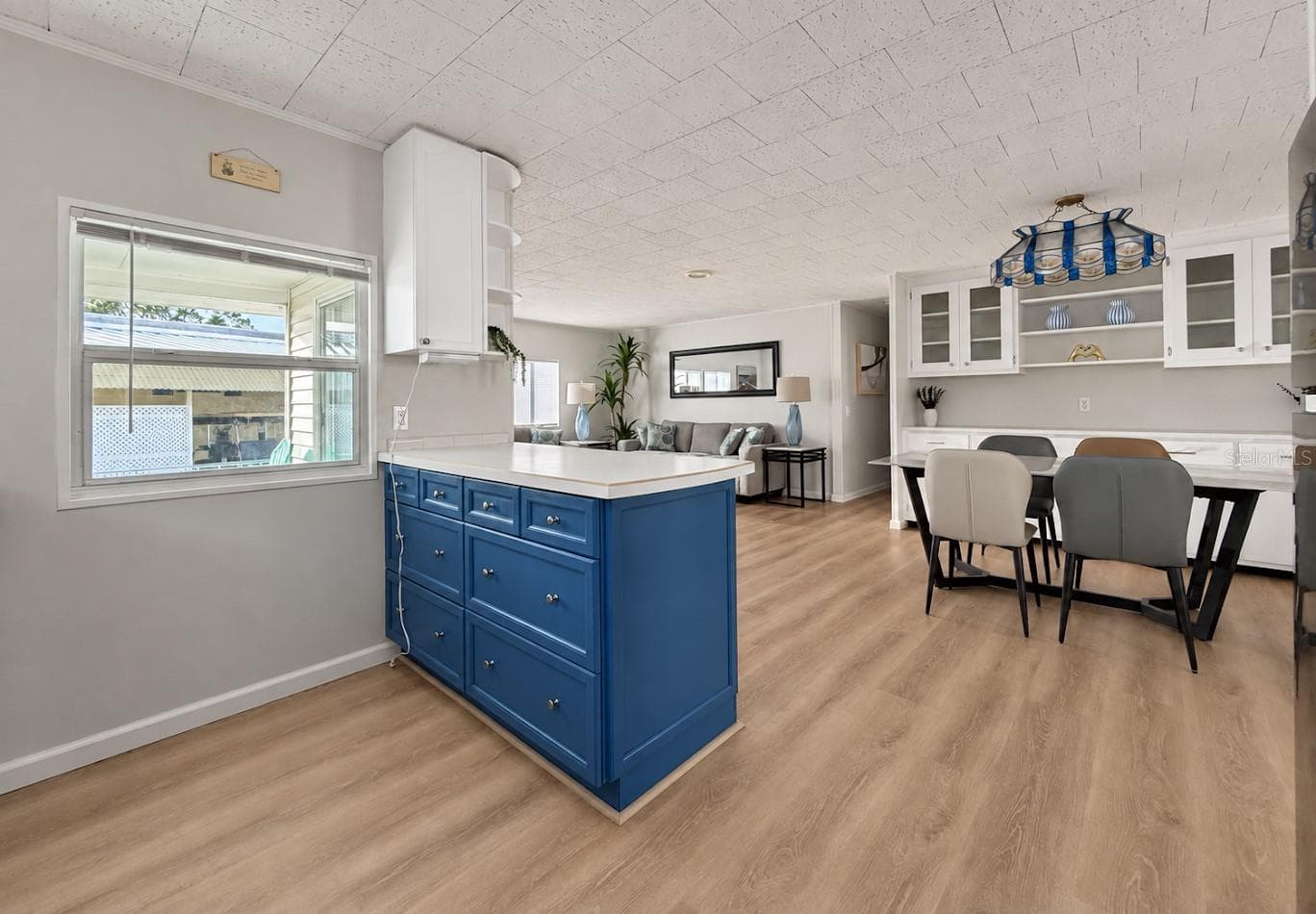 open floor plan - 1100 BELCHER RD S #64, LARGO