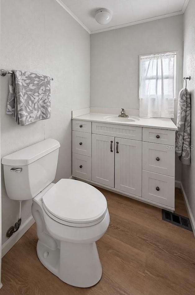 primary en-suite bathroom - 1100 BELCHER RD S #64, LARGO