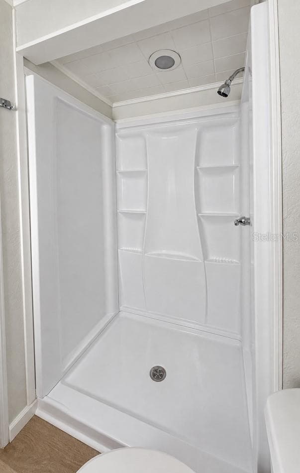 primary en-suite shower - 1100 BELCHER RD S #64, LARGO