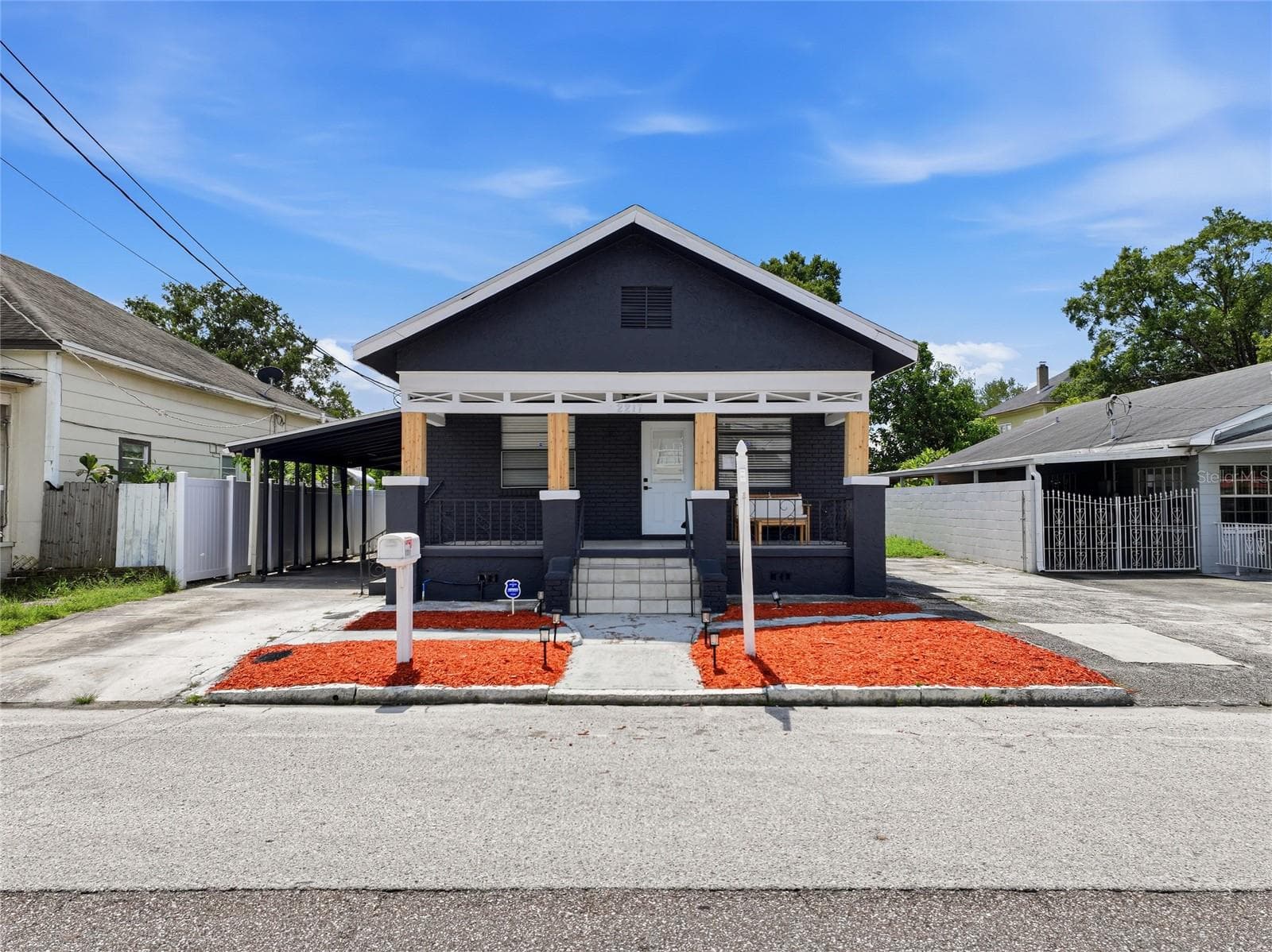 Single Family Residence at 2217 CORRINE ST, TAMPA, photo 2 of 60