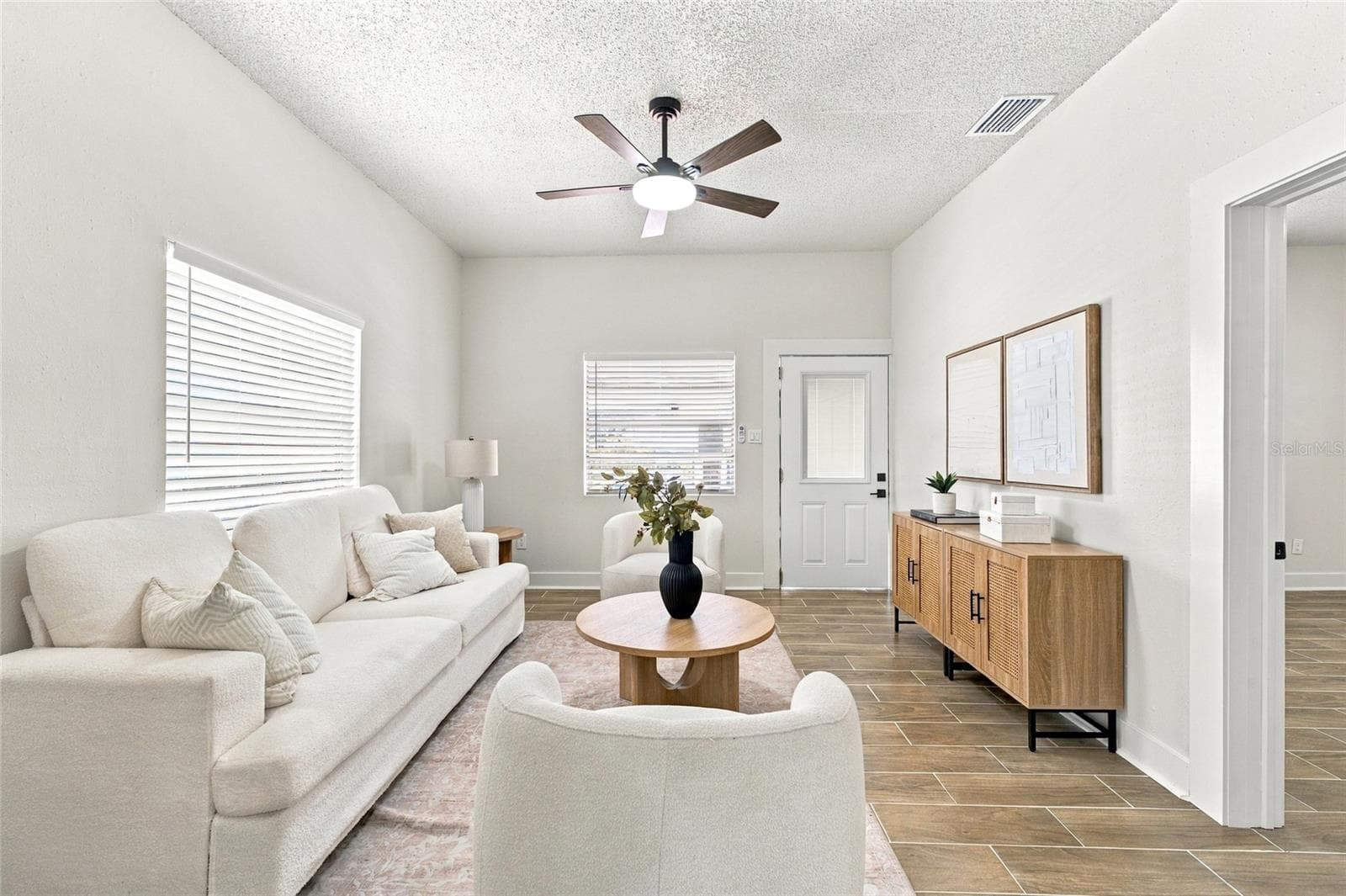 Single Family Residence at 2217 CORRINE ST, TAMPA, photo 9 of 60