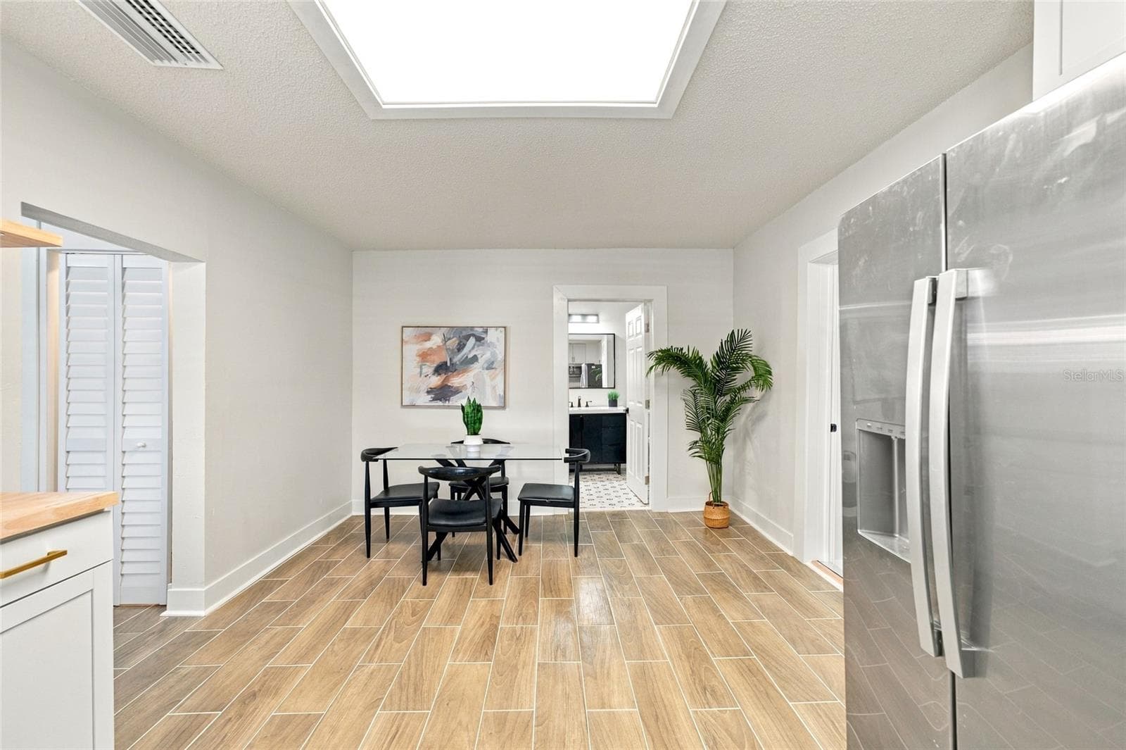 Single Family Residence at 2217 CORRINE ST, TAMPA, photo 20 of 60