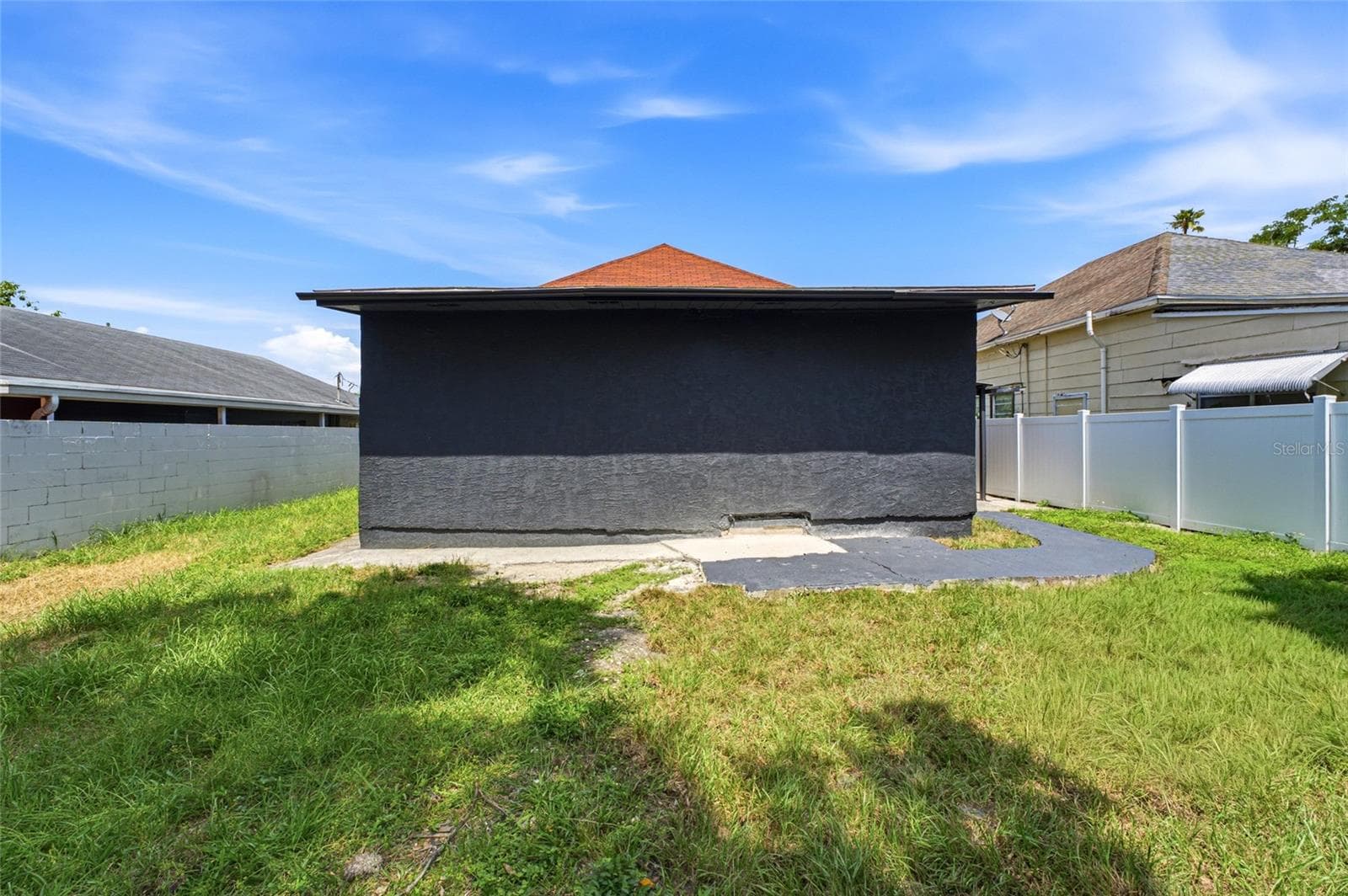 Single Family Residence at 2217 CORRINE ST, TAMPA, photo 39 of 60