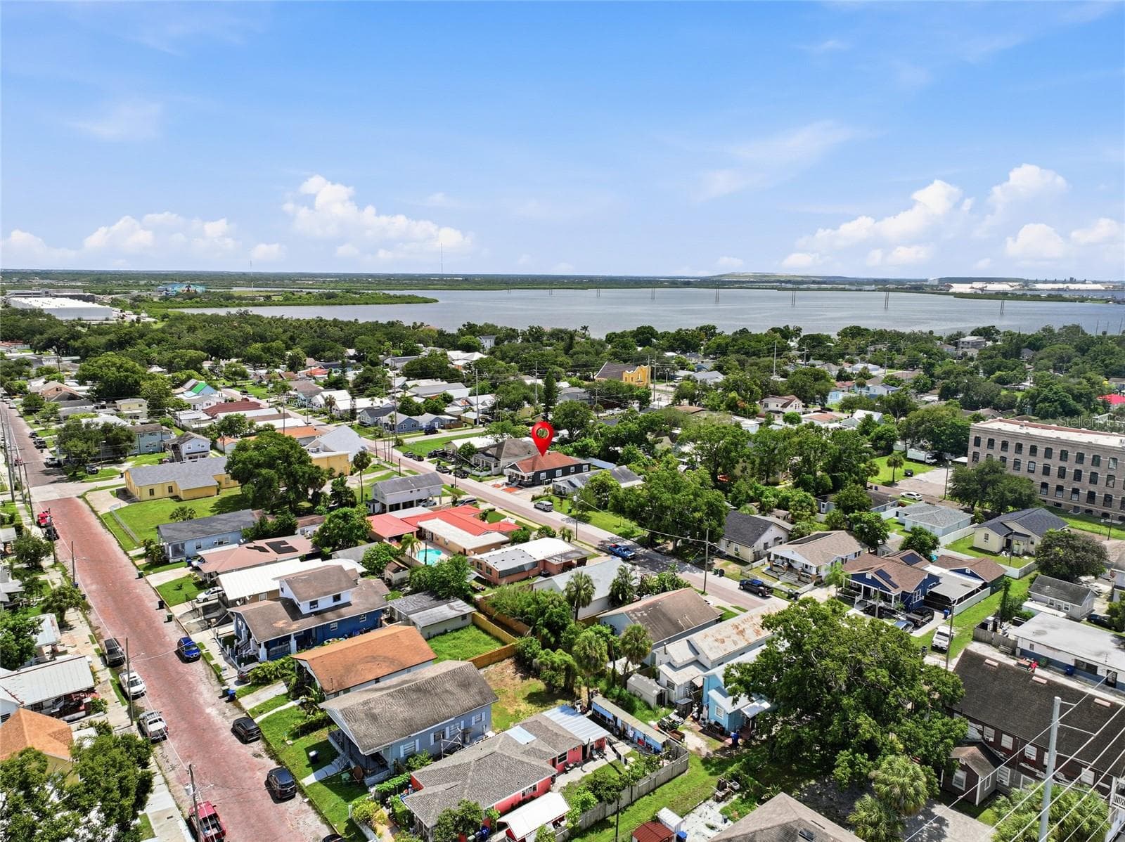 Single Family Residence at 2217 CORRINE ST, TAMPA, photo 53 of 60