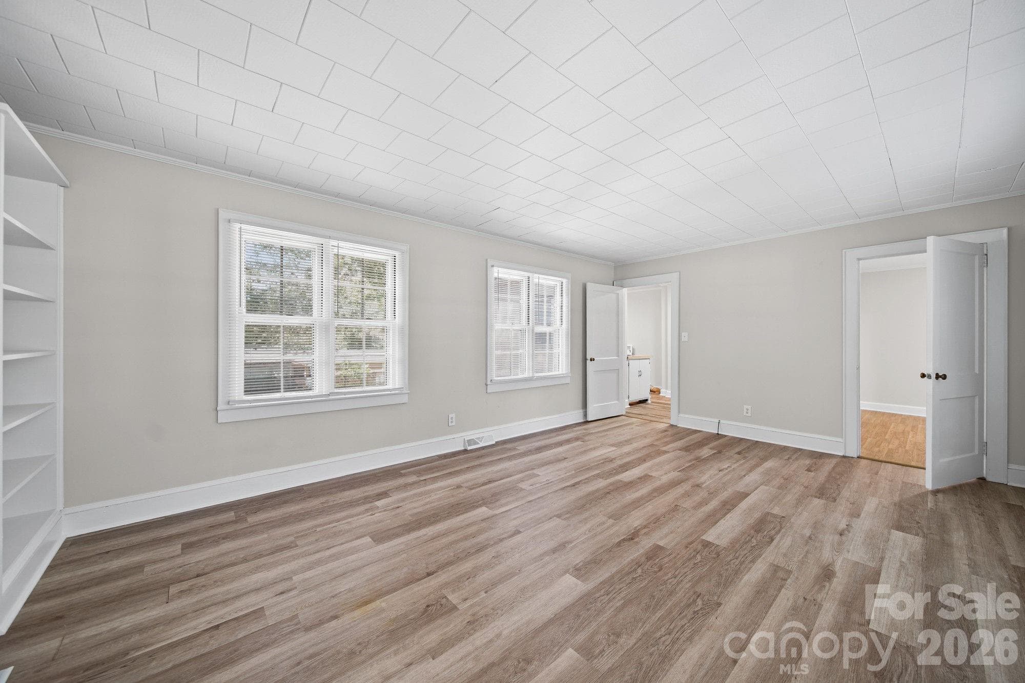 Single Family Residence at 406 Sunset Drive, Stanley, photo 6 of 23