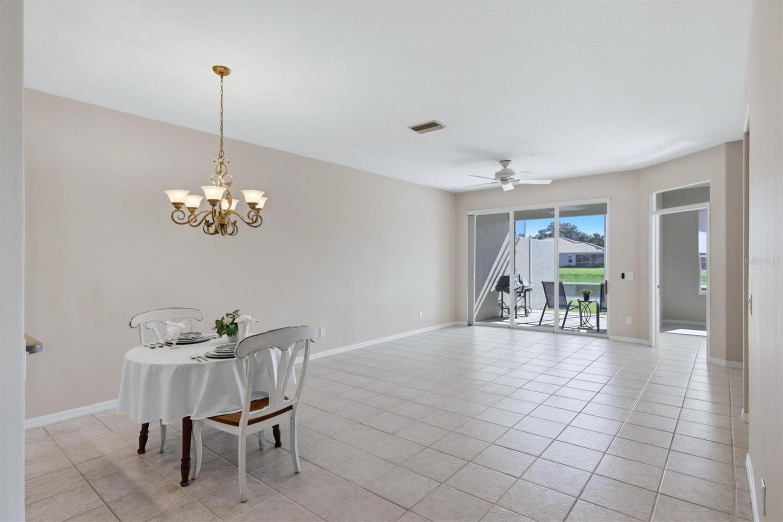 Living Area - 8138 VICTORIA FALLS CIR, SARASOTA