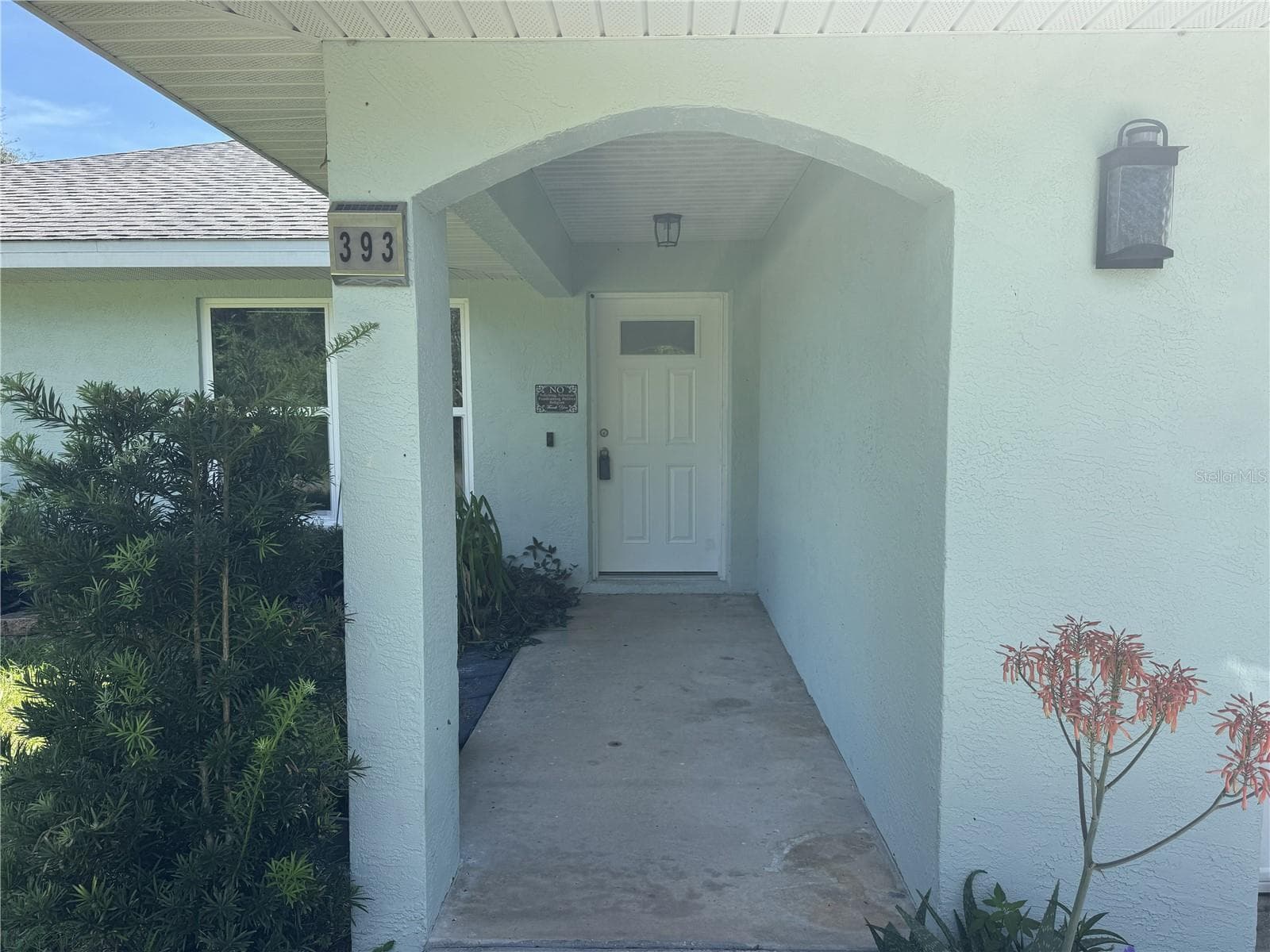 Single Family Residence at 393 WALNUT AVE, ORANGE CITY, photo 2 of 48