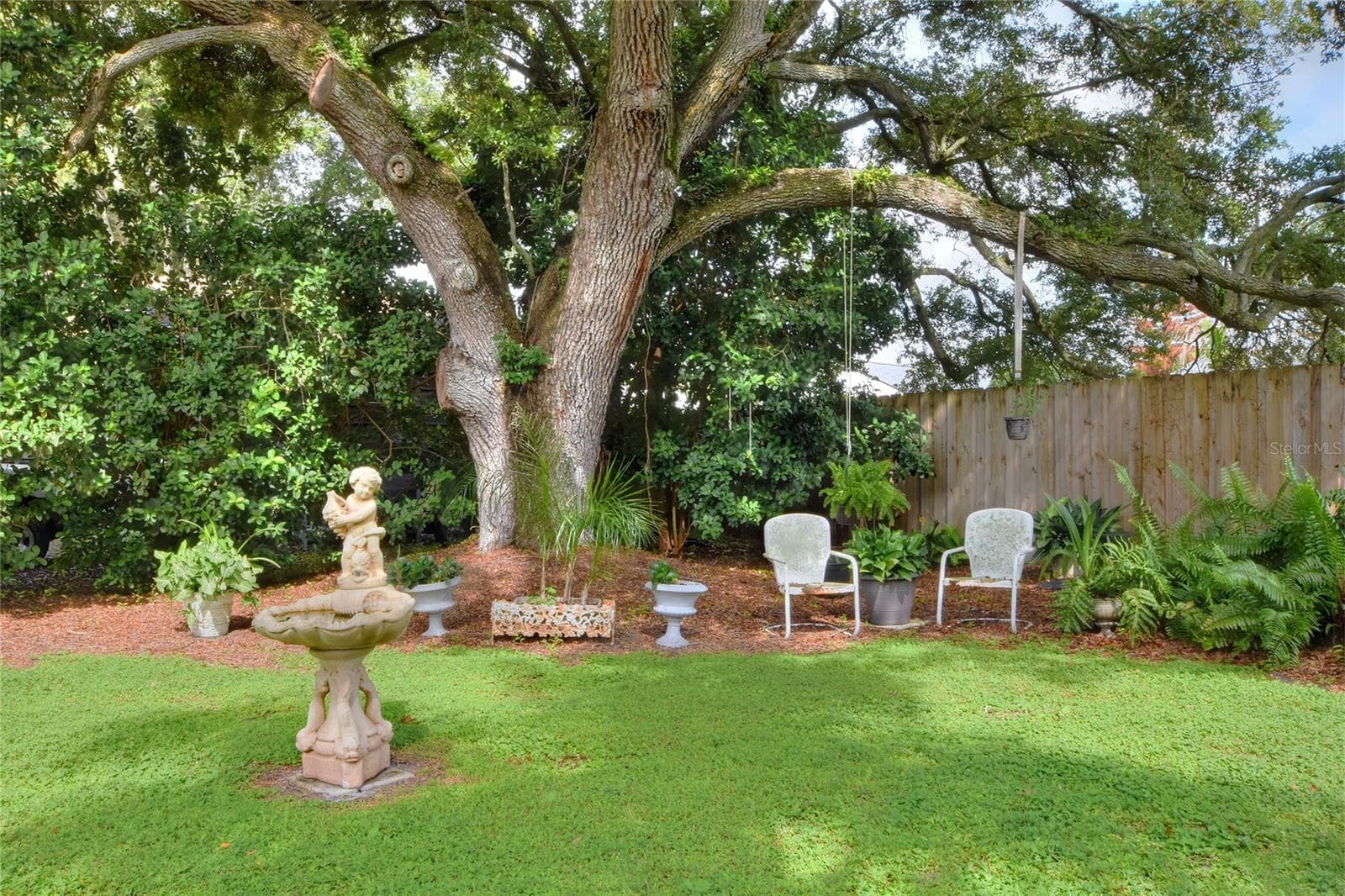 Single Family Residence at 4401 CHAMBLISS RD, WINTER HAVEN, photo 9 of 32