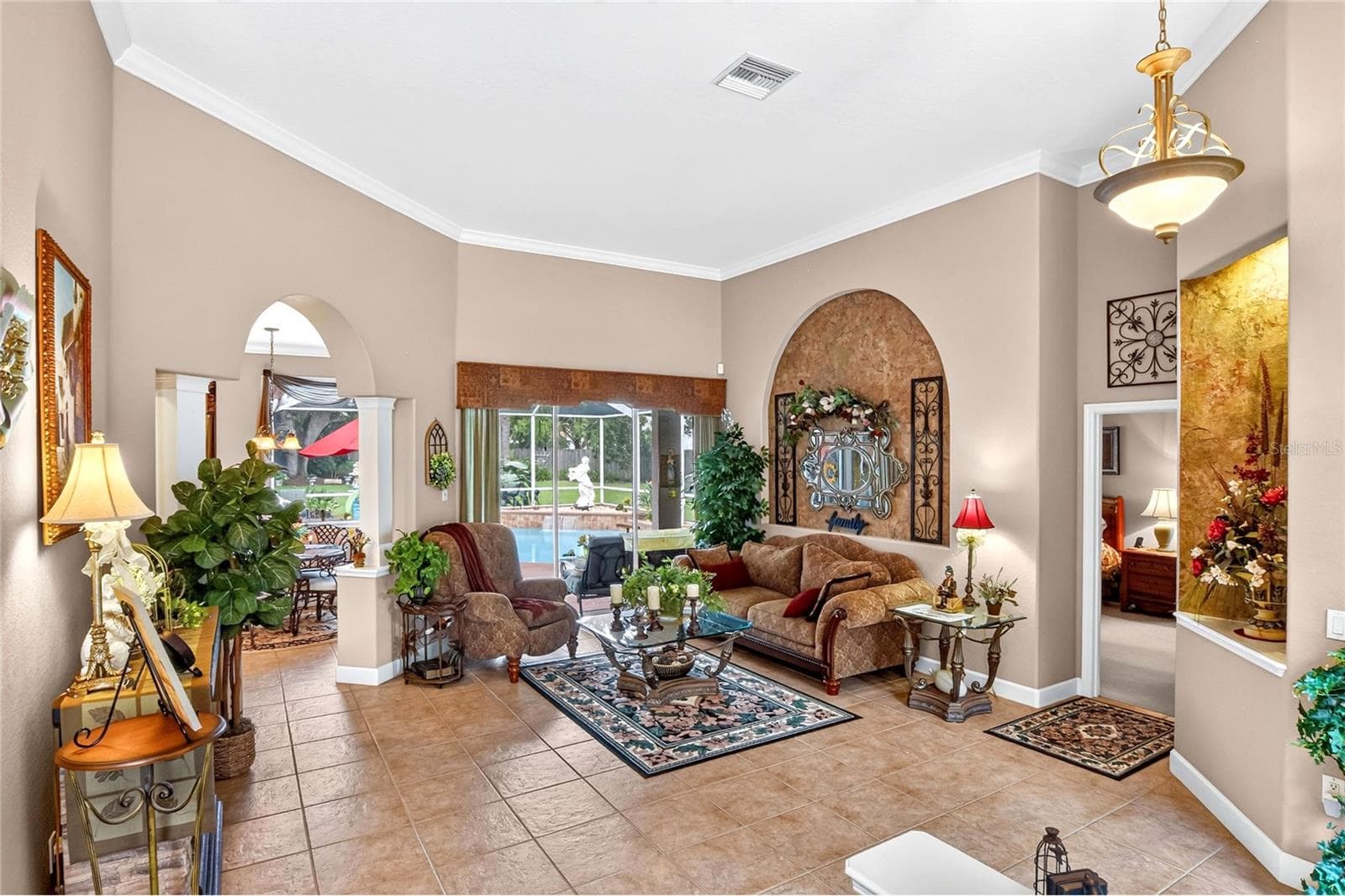 Single Family Residence at 4401 CHAMBLISS RD, WINTER HAVEN, photo 14 of 32