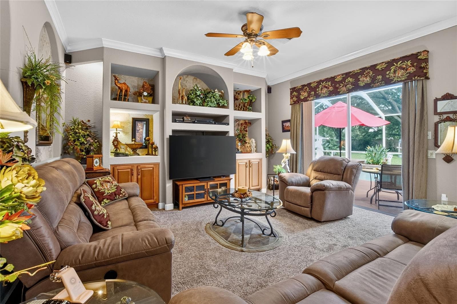 Single Family Residence at 4401 CHAMBLISS RD, WINTER HAVEN, photo 19 of 32