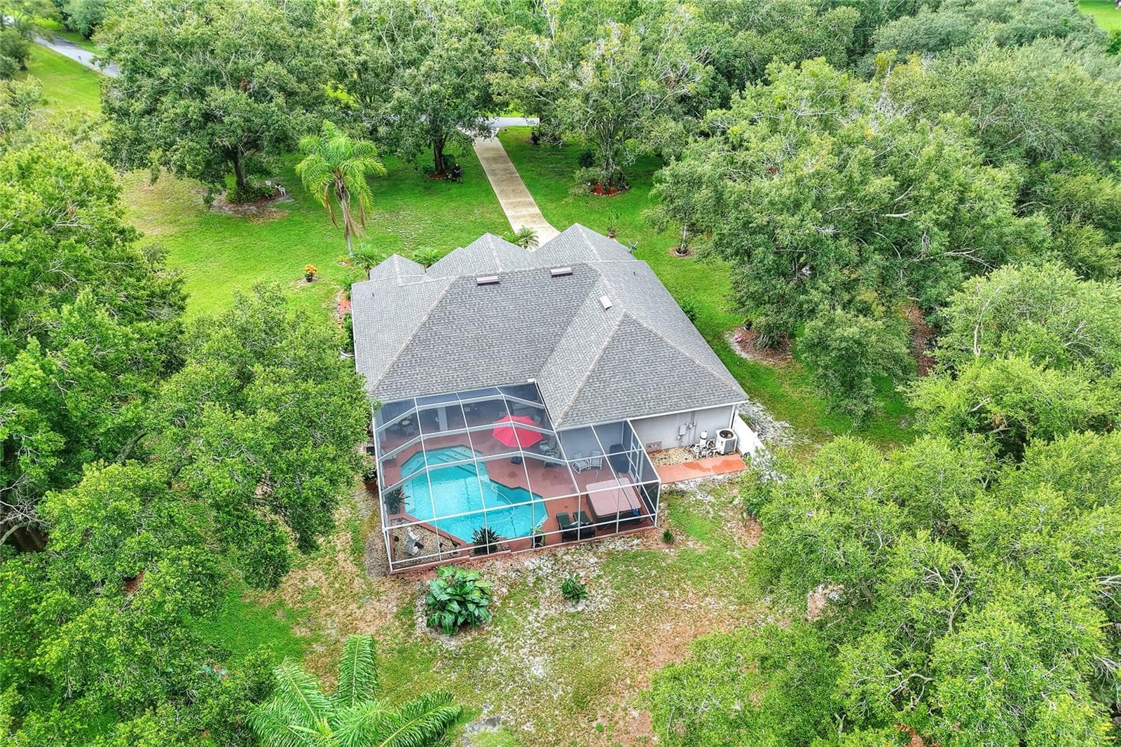 Single Family Residence at 4401 CHAMBLISS RD, WINTER HAVEN, photo 29 of 32