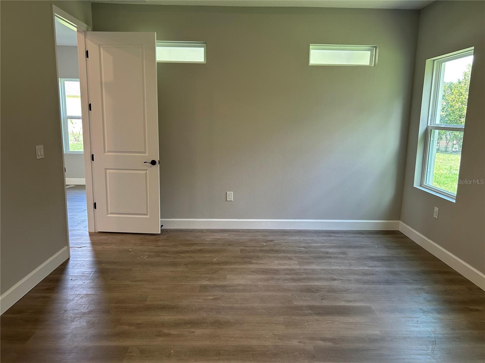 Not the actual home. Photos are of a similar floorplan. Interior/Exterior colors and features may vary. - 7919 N TINY LILY DR, DUNNELLON