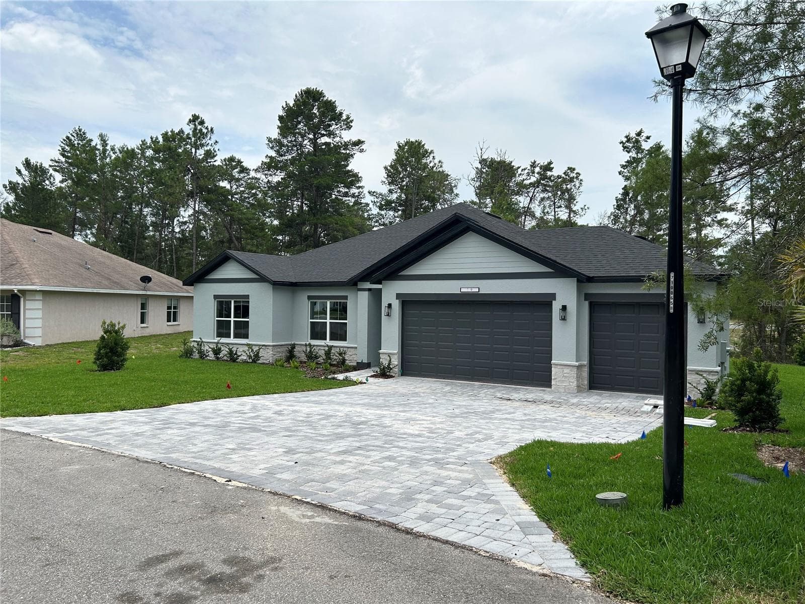 Not the actual home. Photos are of a similar floorplan. Interior/Exterior colors and features may vary. - 8511 N VINCE DR, CITRUS SPRINGS