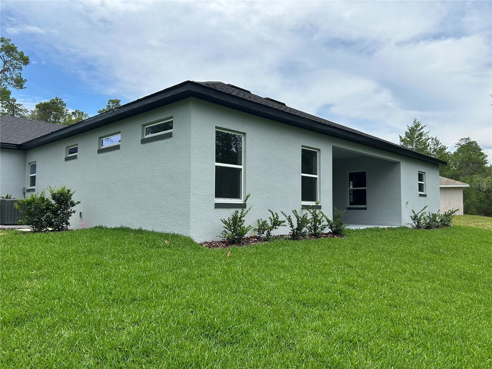 Not the actual home. Photos are of a similar floorplan. Interior/Exterior colors and features may vary. - 8511 N VINCE DR, CITRUS SPRINGS