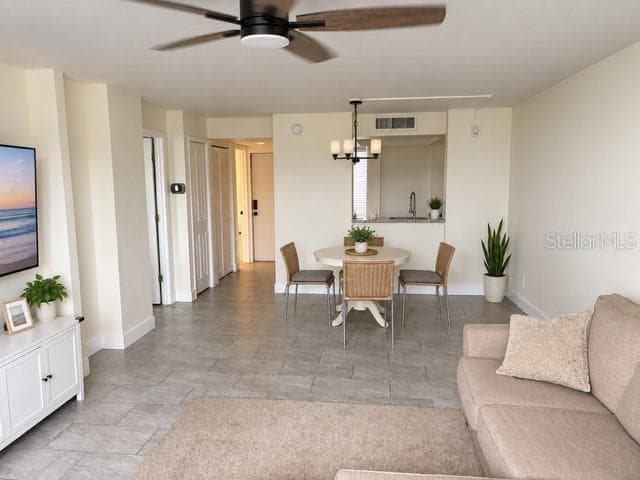 Virtual Staged - 2618 COVE CAY DR #102, CLEARWATER