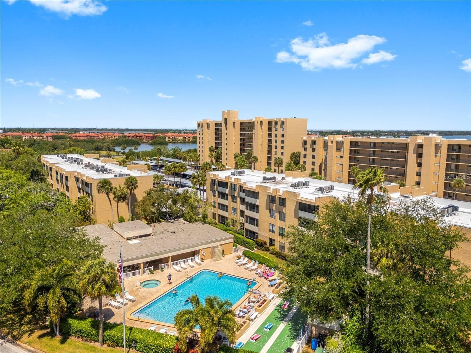 Condominium at 2618 COVE CAY DR #102, CLEARWATER, photo 19 of 38
