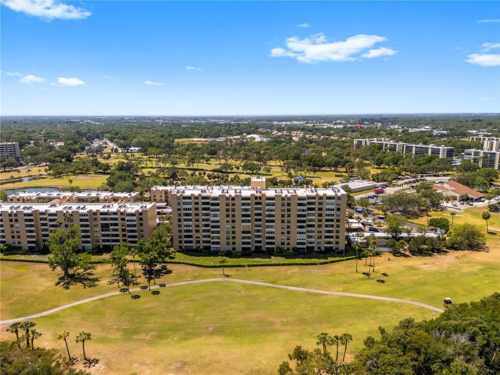 Condominium at 2618 COVE CAY DR #102, CLEARWATER, photo 27 of 38