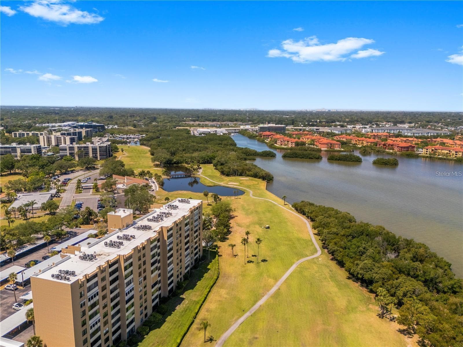 Condominium at 2618 COVE CAY DR #102, CLEARWATER, photo 35 of 38