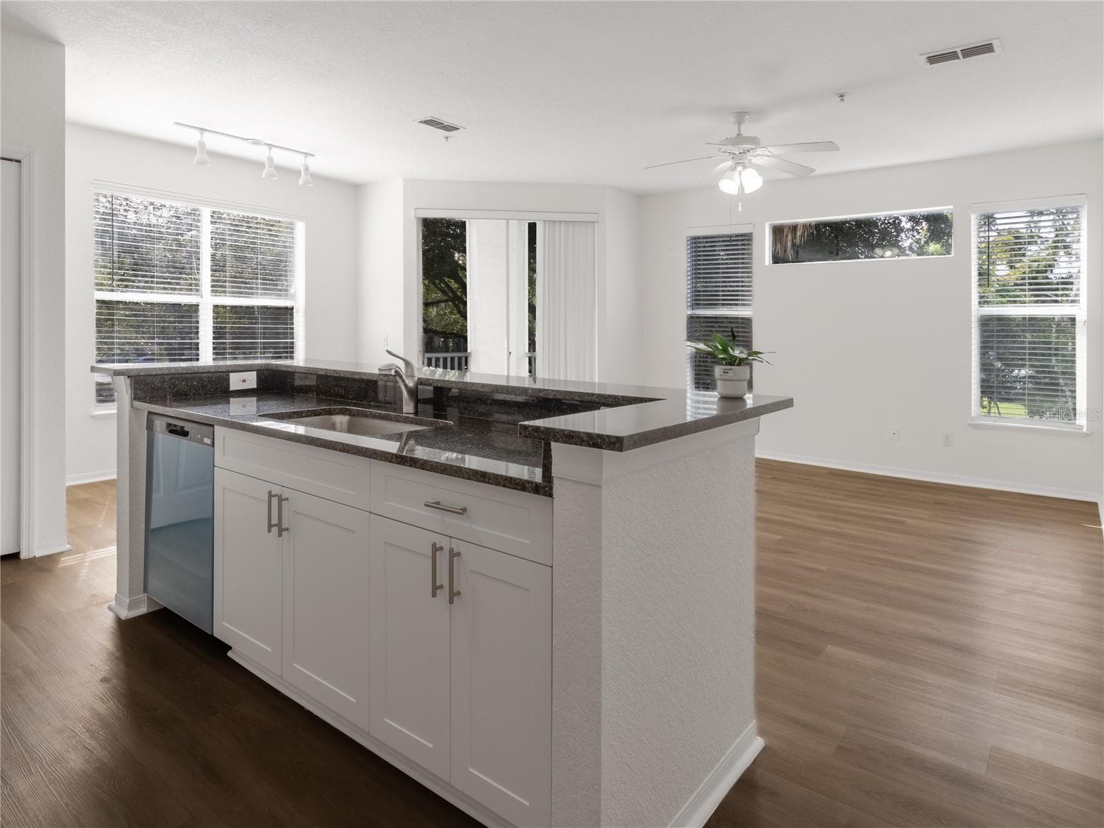 Condominium at 2718 MAITLAND CROSSING WAY #201, ORLANDO, photo 7 of 42