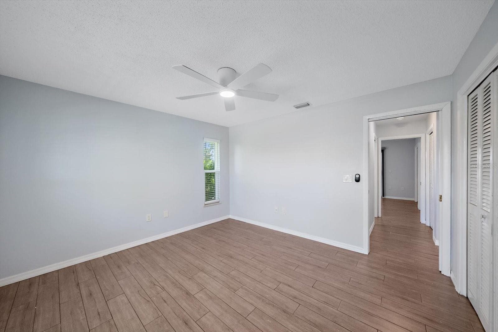 Single Family Residence at 6840 COUNTRY LAKES CIR, SARASOTA, photo 31 of 39
