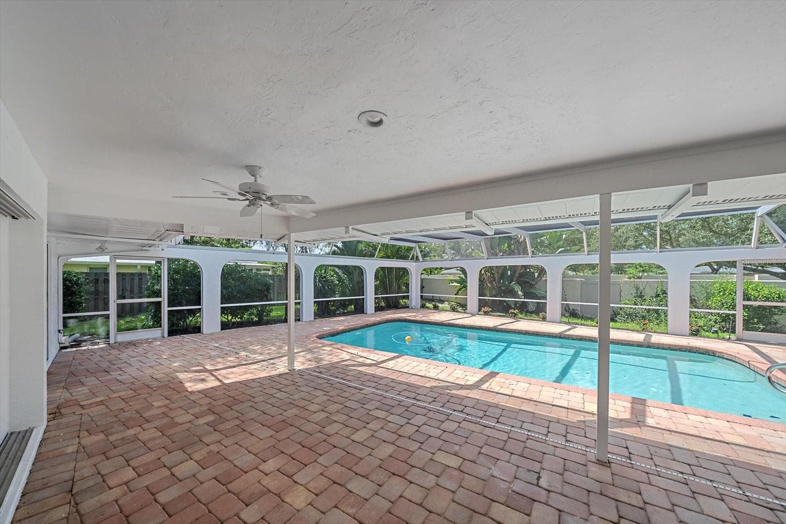 Single Family Residence at 6840 COUNTRY LAKES CIR, SARASOTA, photo 39 of 39