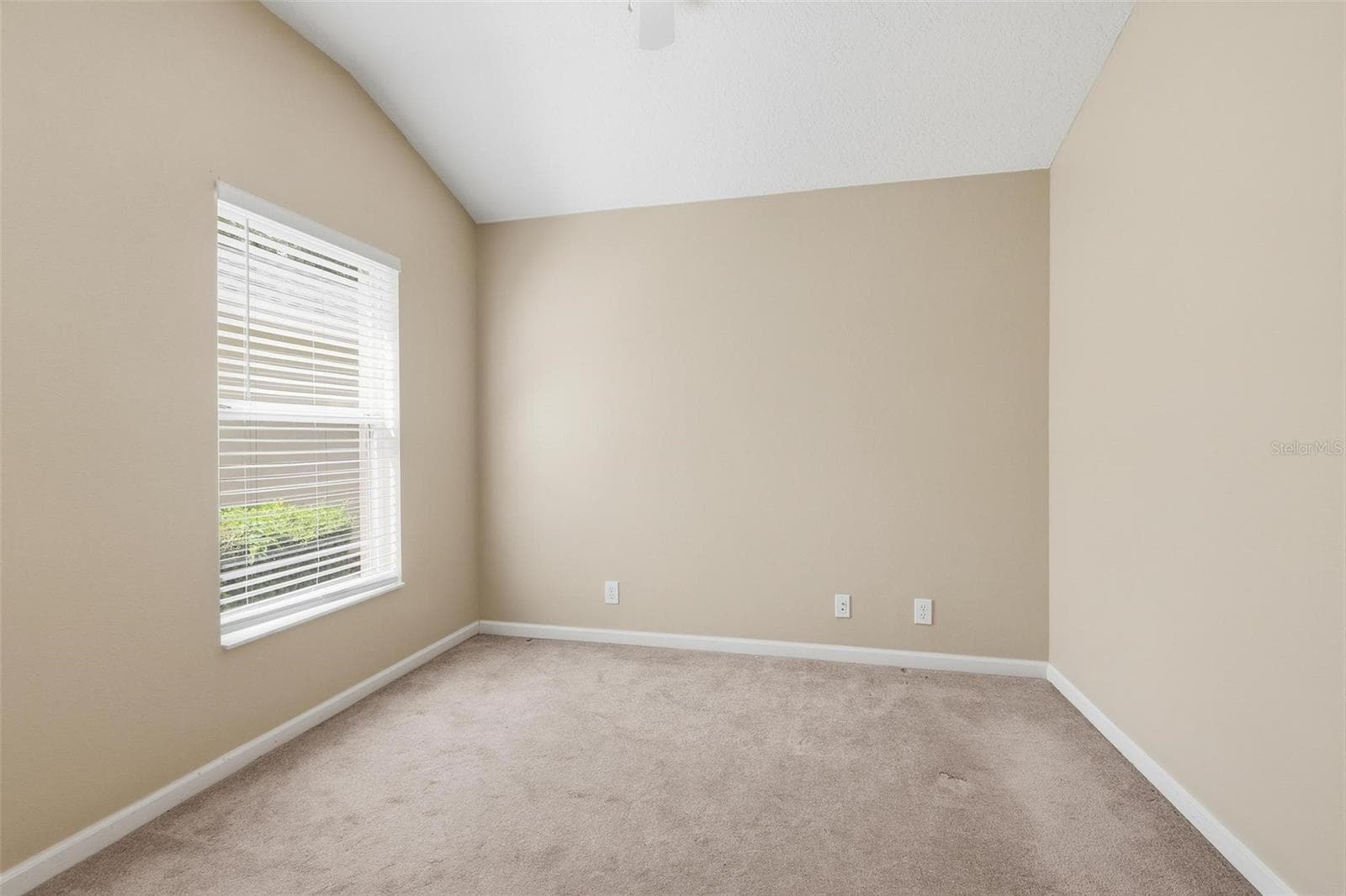 Single Family Residence at 226 STONINGTON WAY, DELAND, photo 24 of 45
