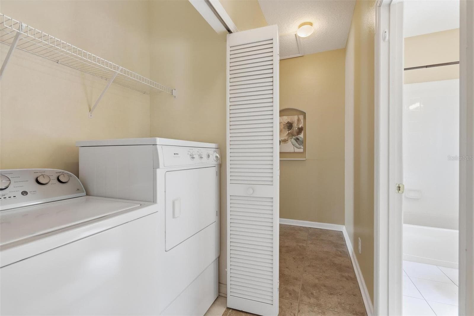 Single Family Residence at 226 STONINGTON WAY, DELAND, photo 26 of 45