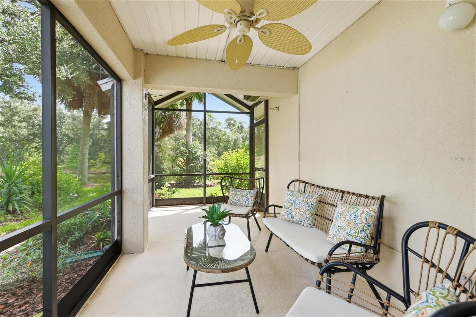 Single Family Residence at 226 STONINGTON WAY, DELAND, photo 27 of 45