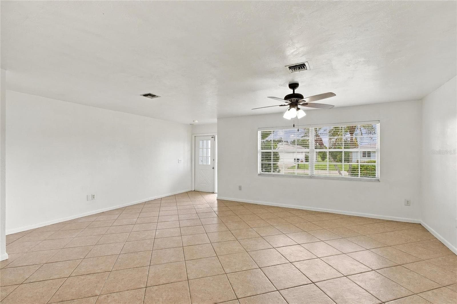 Single Family Residence at 7402 SEA ISLAND RD, FORT MYERS, photo 3 of 40