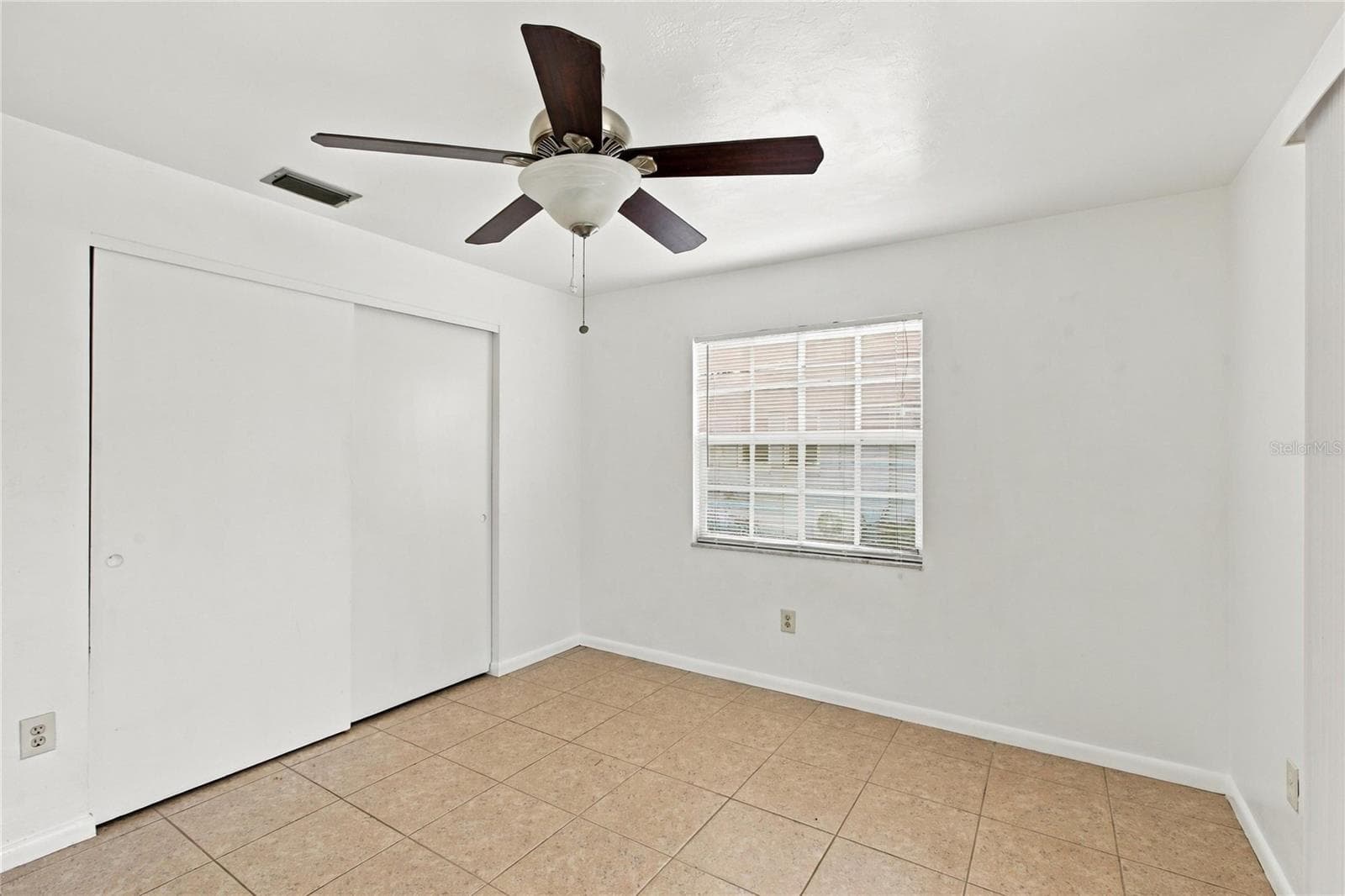 Single Family Residence at 7402 SEA ISLAND RD, FORT MYERS, photo 17 of 40