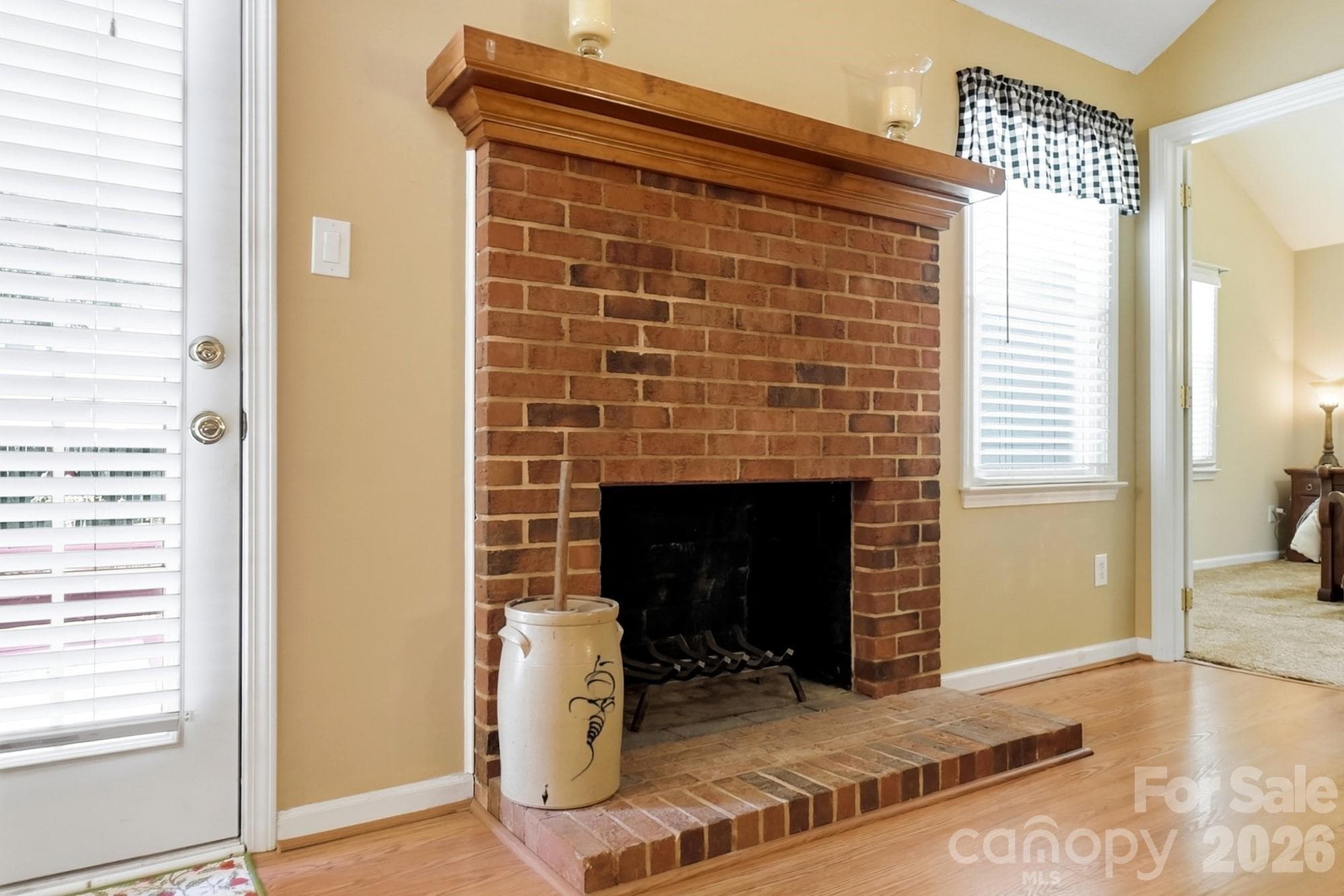 Single Family Residence at 7601 Gillman Court, Charlotte, photo 9 of 36