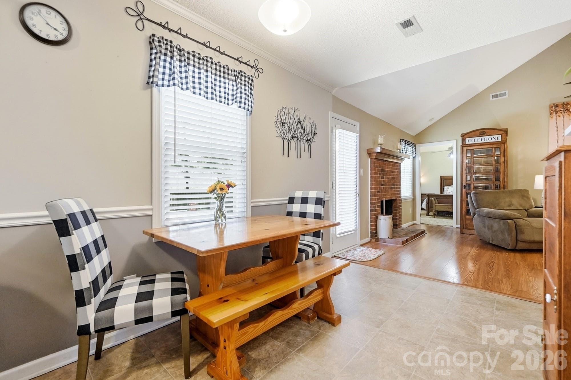 Single Family Residence at 7601 Gillman Court, Charlotte, photo 18 of 36