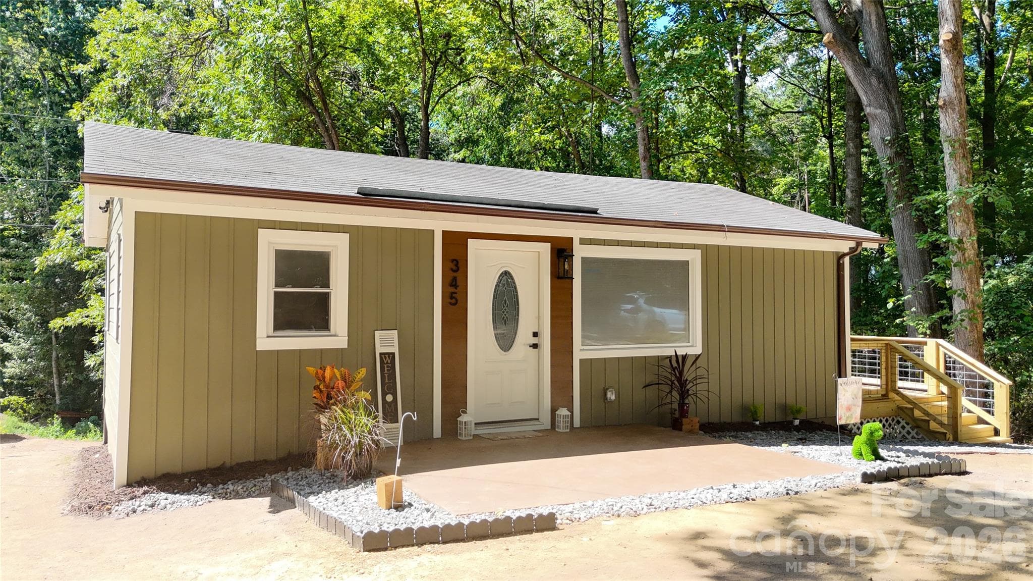 Single Family Residence at 345 EPPS Road, Fort Mill, photo 3 of 47
