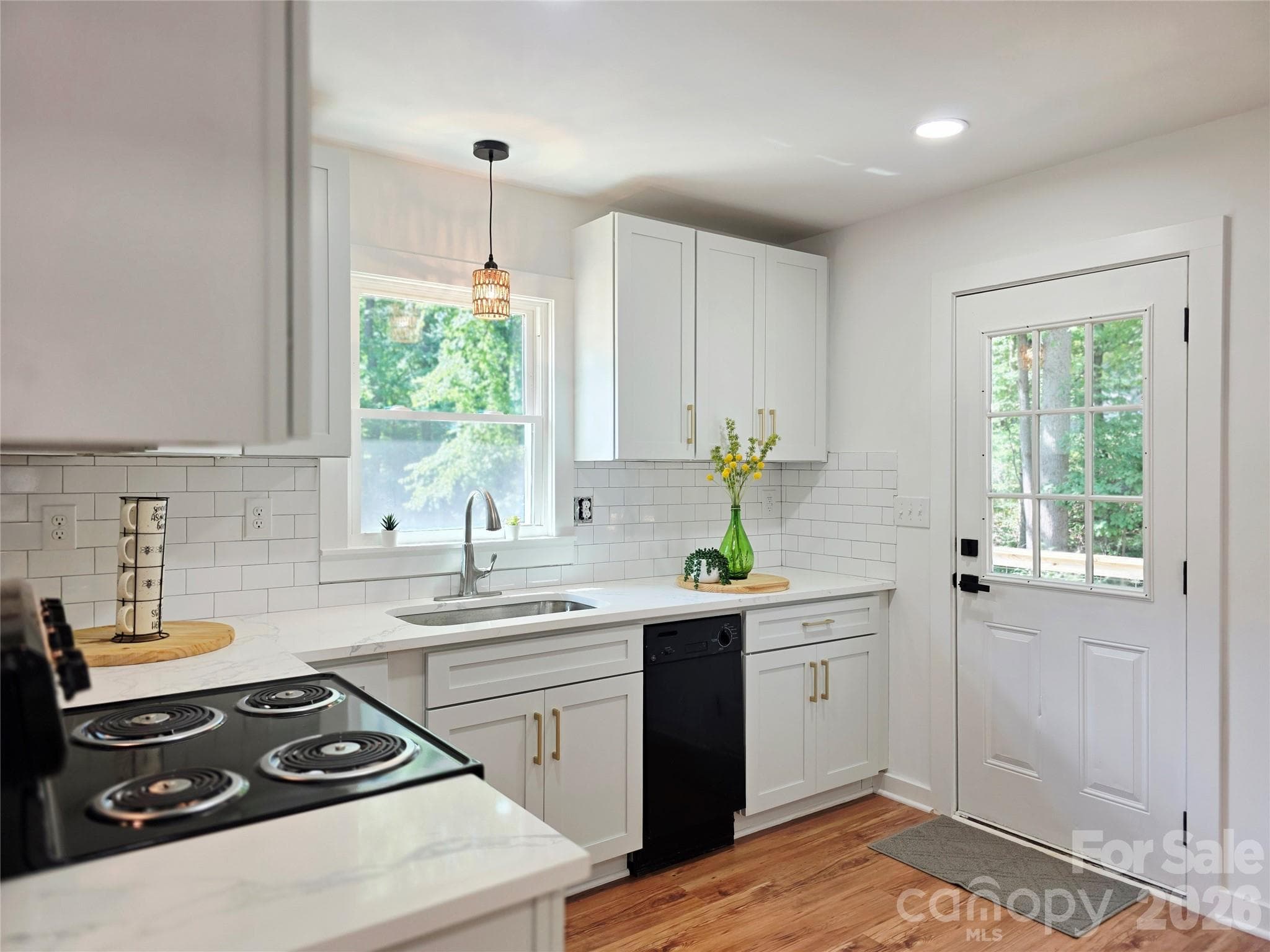 Single Family Residence at 345 EPPS Road, Fort Mill, photo 14 of 47