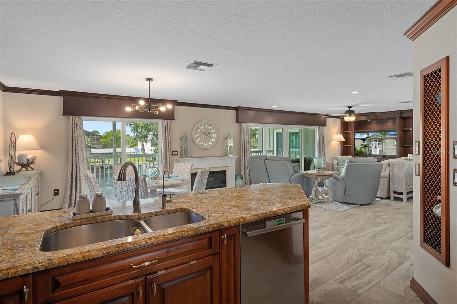 Kitchen - 5517 TROPIC DR, NEW PORT RICHEY