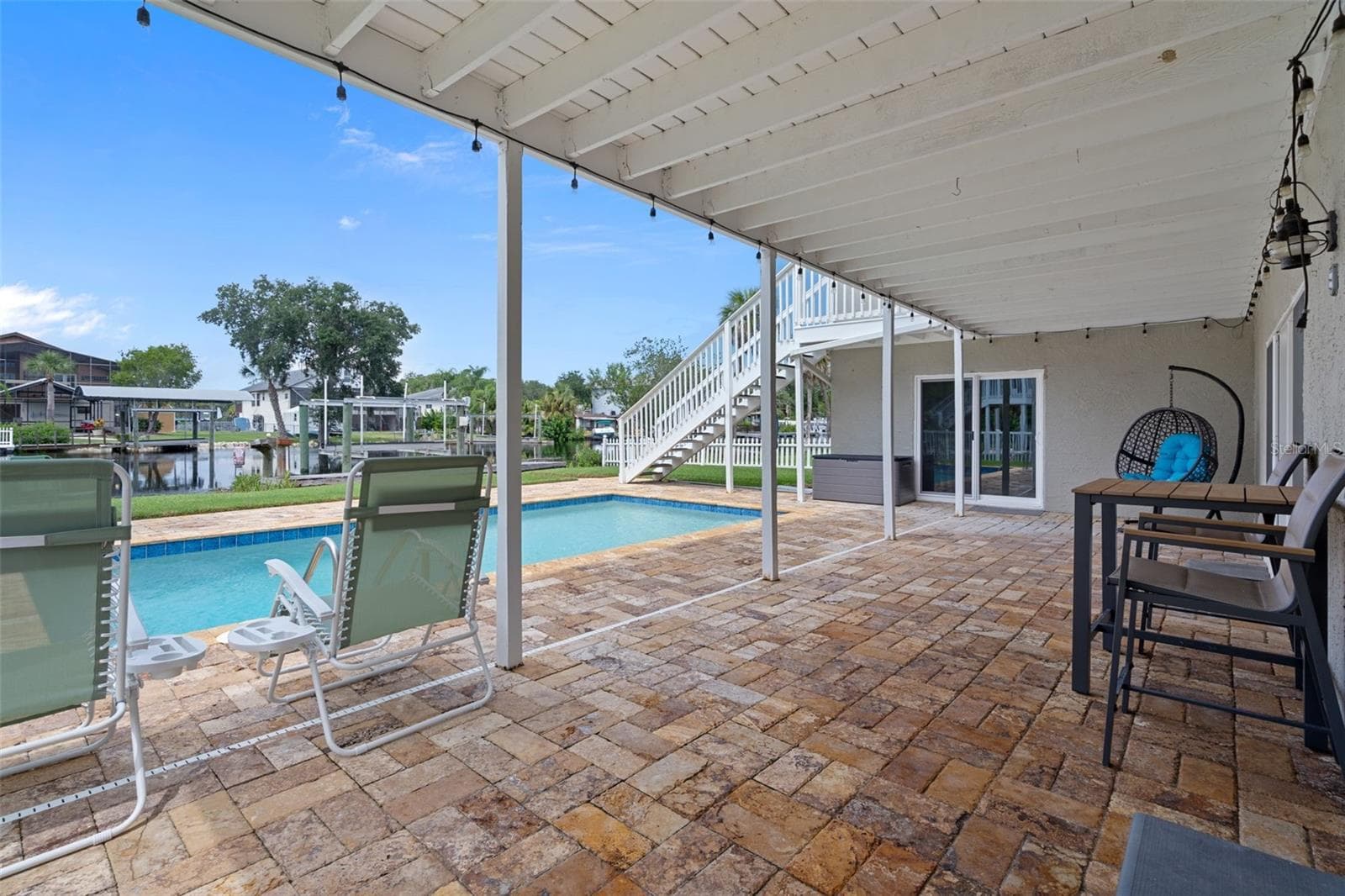 Covered pool deck and pool - 5517 TROPIC DR, NEW PORT RICHEY