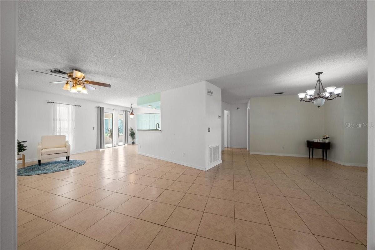 Living Room / Dining Room - 14993 SW 38TH CIR, OCALA