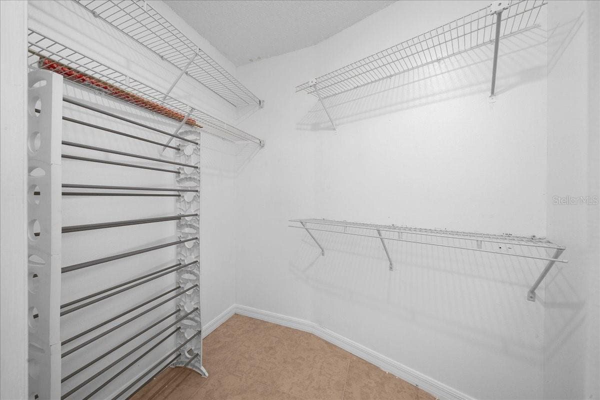 Walk-in Closet - 14993 SW 38TH CIR, OCALA