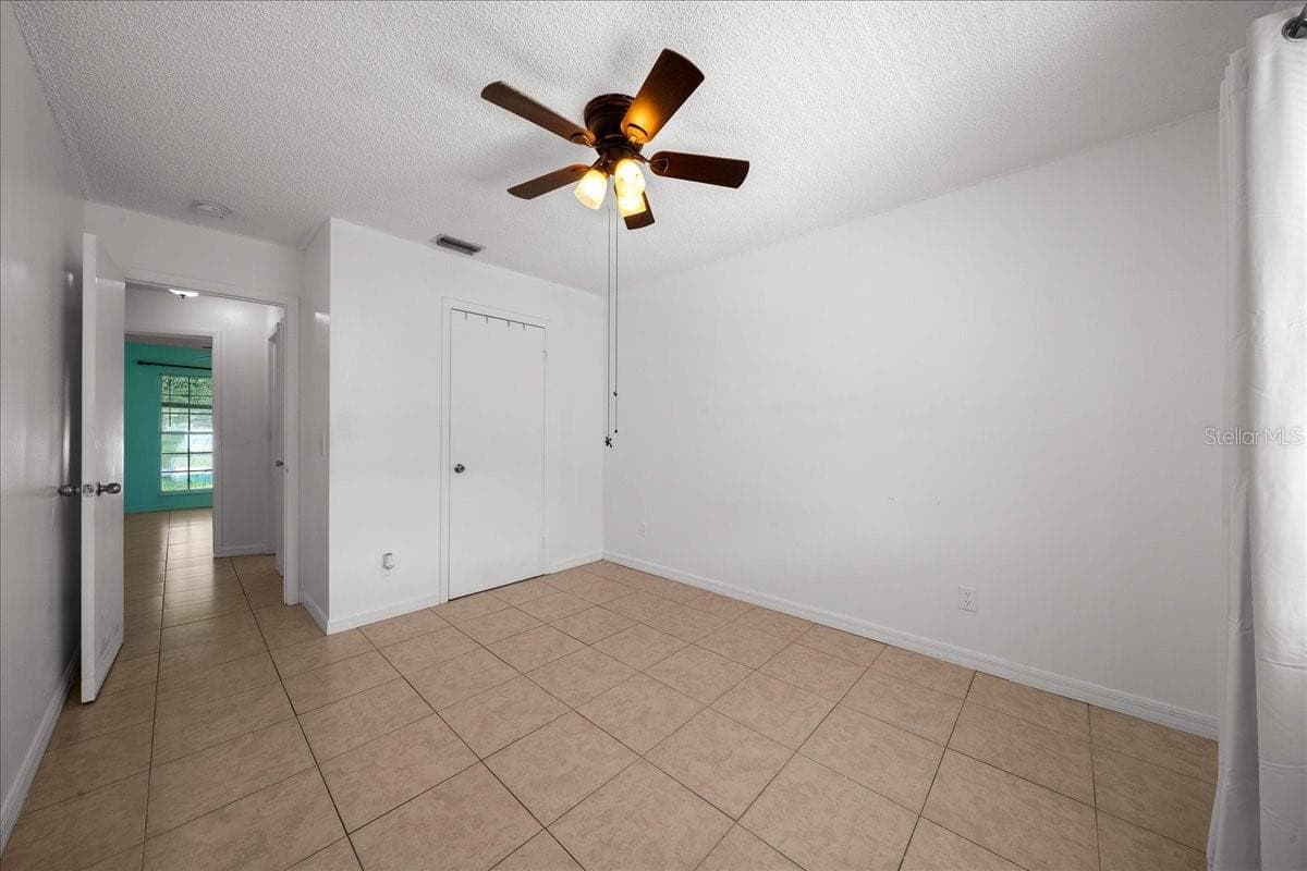 Ceiling Fan - 14993 SW 38TH CIR, OCALA