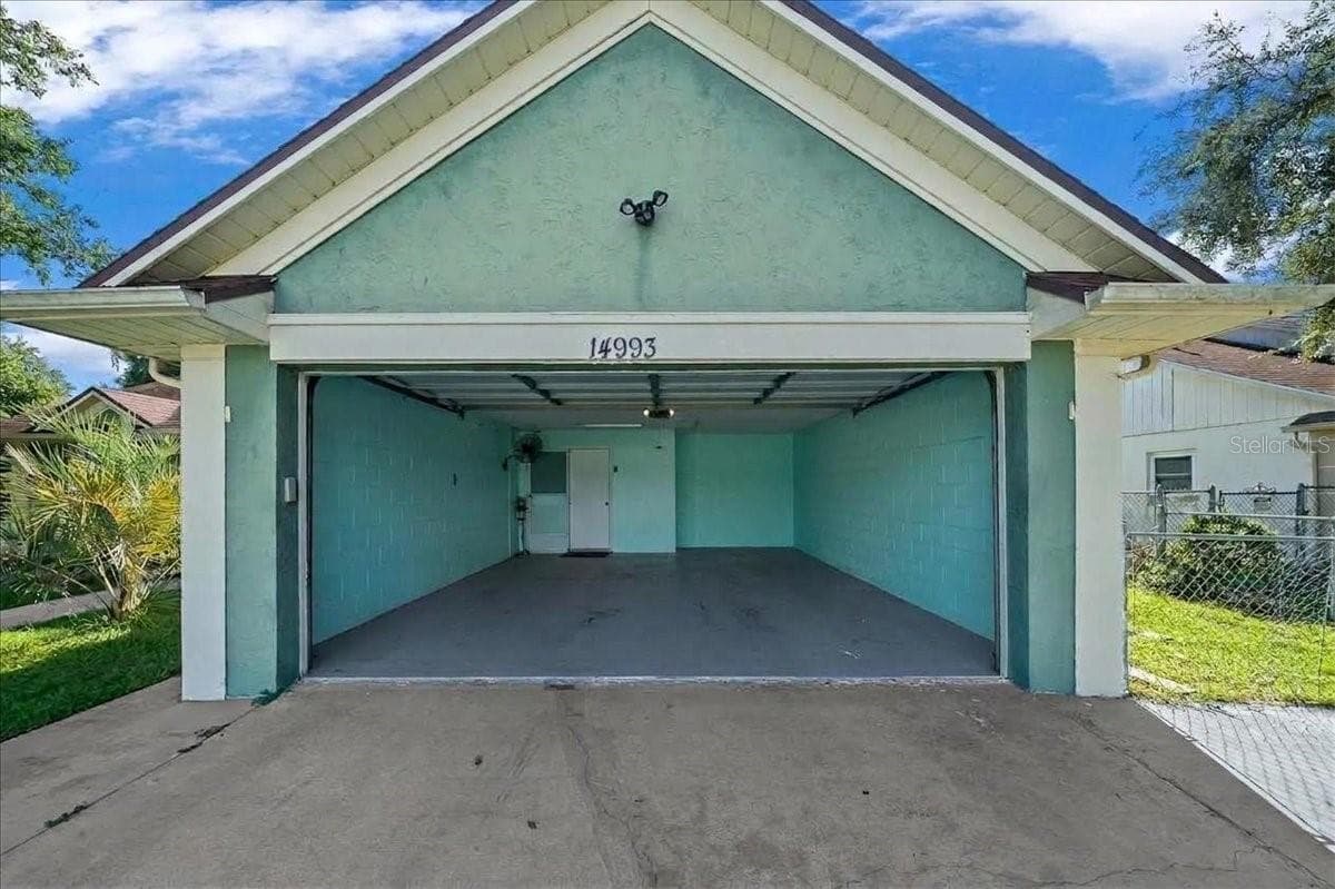 Garage - 14993 SW 38TH CIR, OCALA