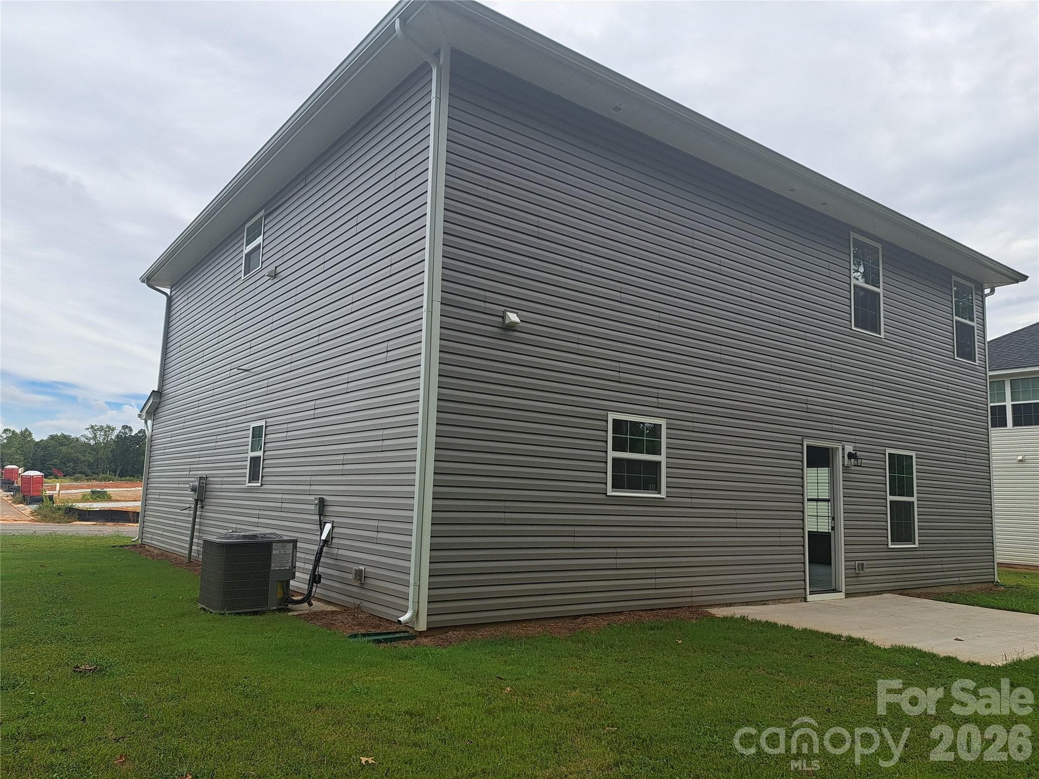 Rear - 1095 Kildare Drive, Salisbury