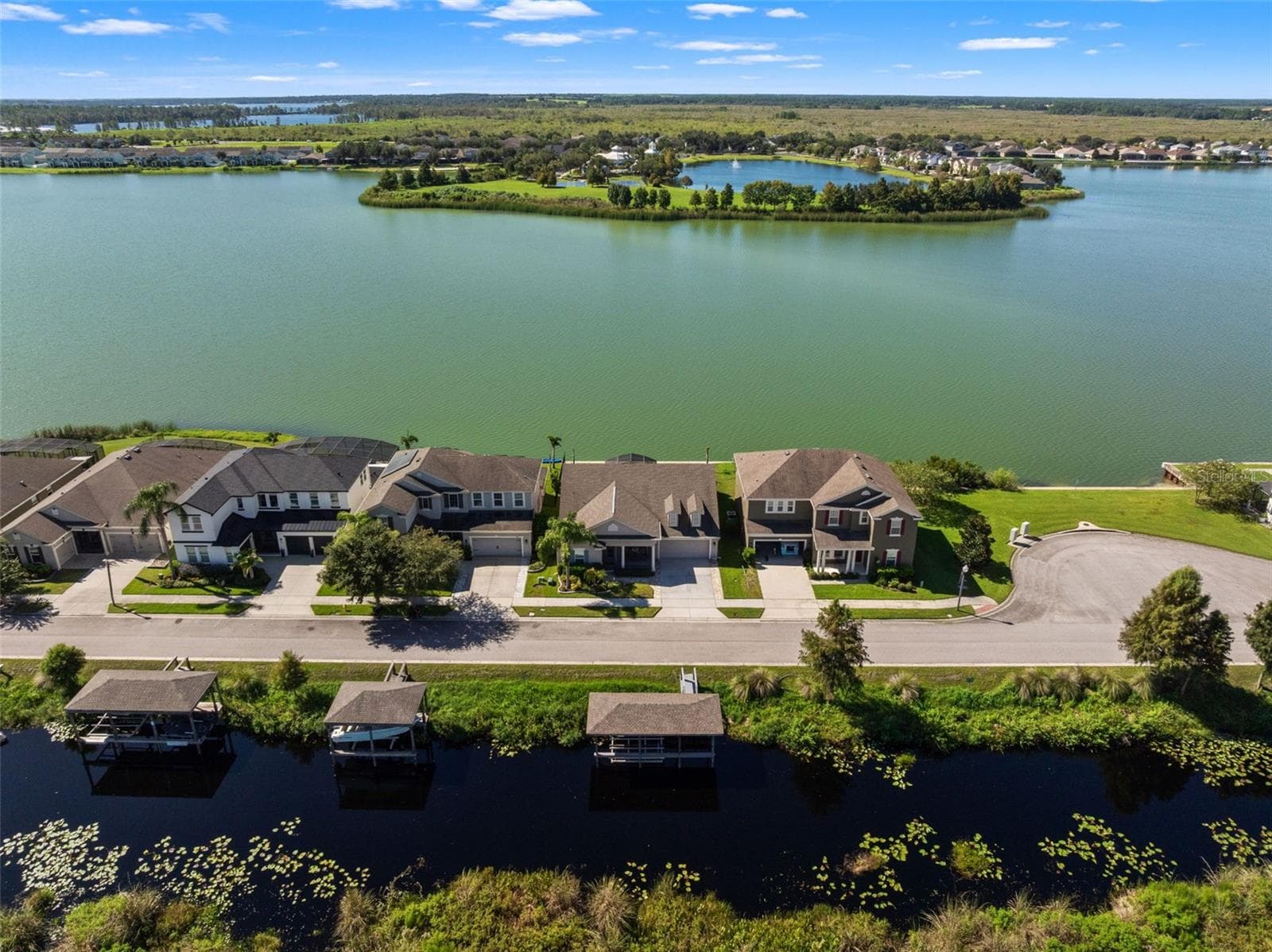 Single Family Residence at 429 BLUE CYPRESS DR, GROVELAND, photo 46 of 62