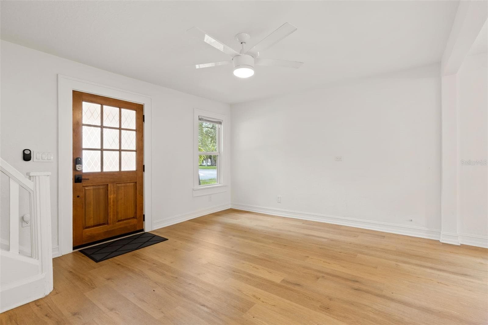 Single Family Residence at 2010 DARTMOUTH AVE N, ST PETERSBURG, photo 12 of 38